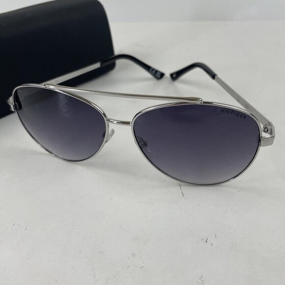 Tommy Hilfiger Rumi WN OL581 Aviator Sunglasses Silver Frame w/Dark Lens - Picture 2 of 7